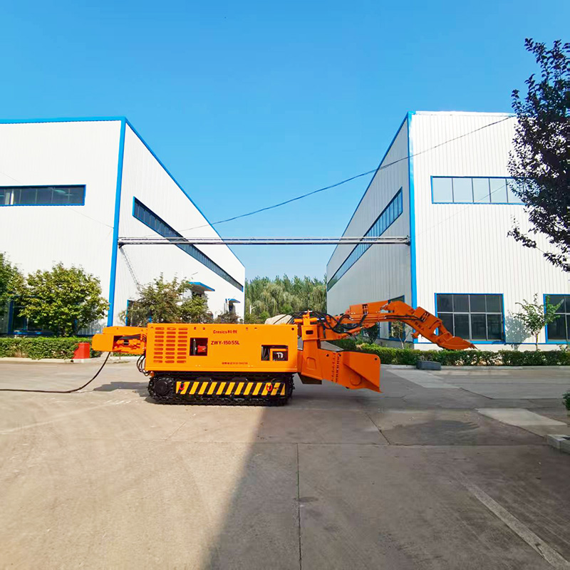 Многофункциональный погрузчик для навоза