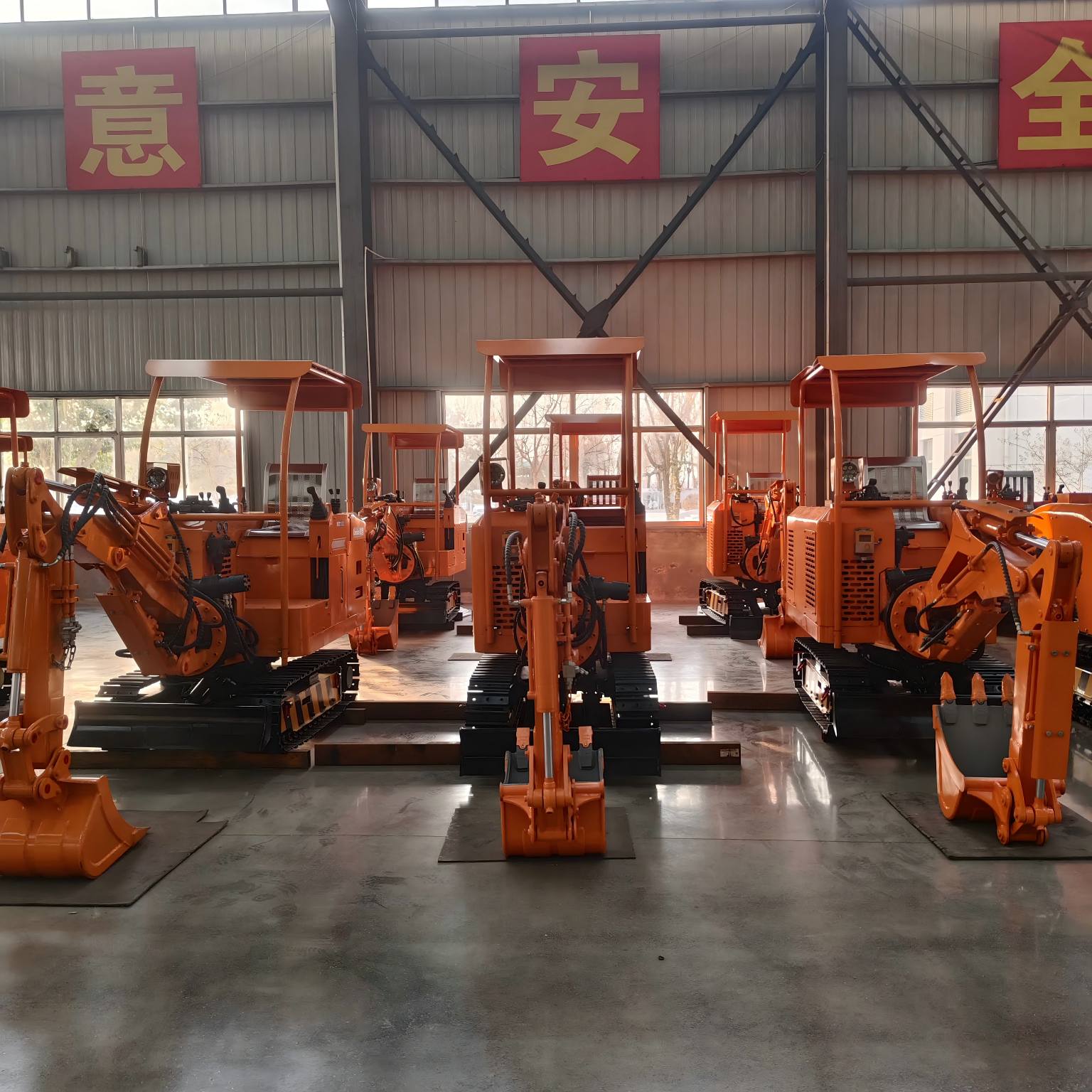 Máy xúc khai thác thủy lực