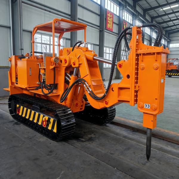 รถตักหินแบบเทข้างเปลี่ยนเร็ว